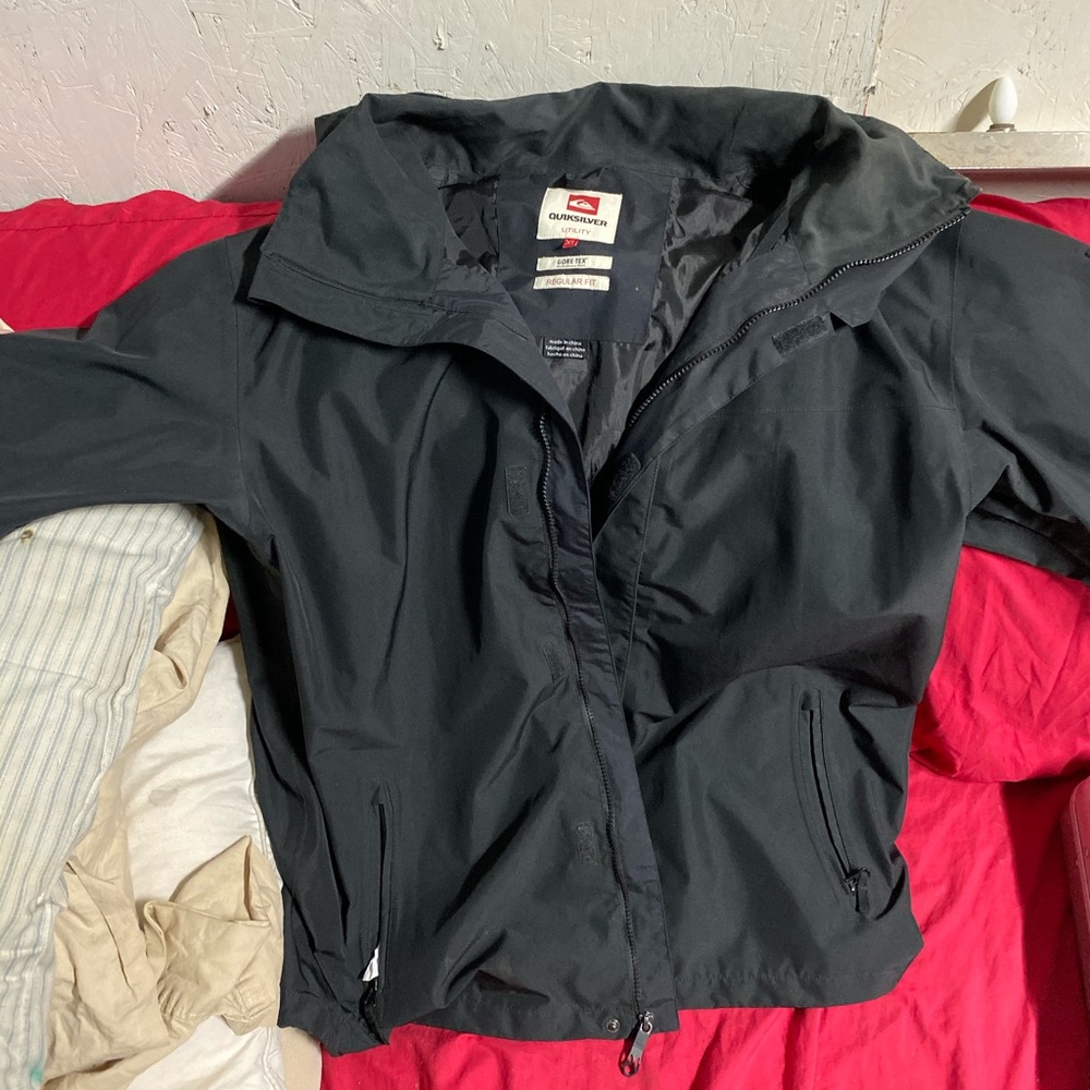 Quiksilver snow jacket - Brand New - $125